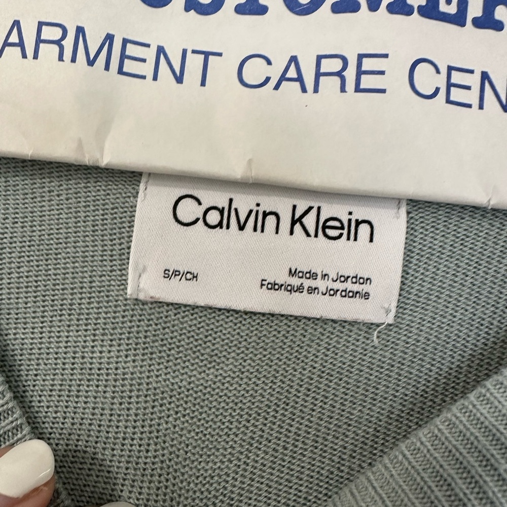 Calvin Klein Men’s Light Green Sweater - Picture 2 of 2